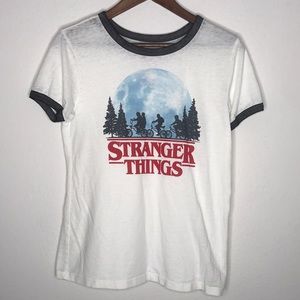 Stranger Things white ringer tee with logo Sz L